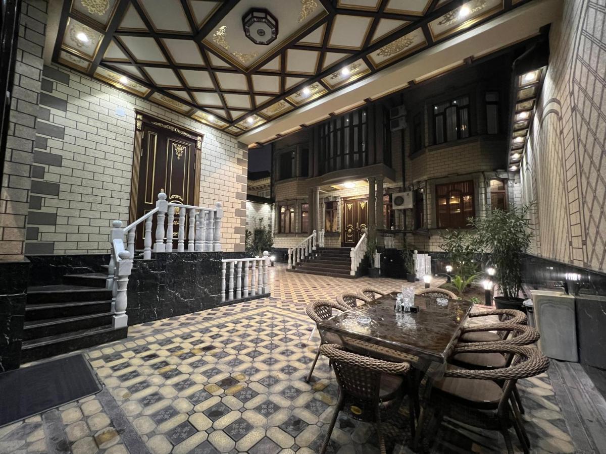 Hotel Sharq Душанбе Екстериор снимка