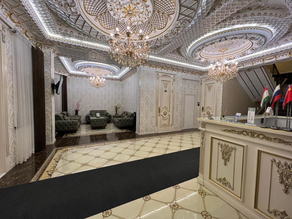 Hotel Sharq Душанбе Екстериор снимка