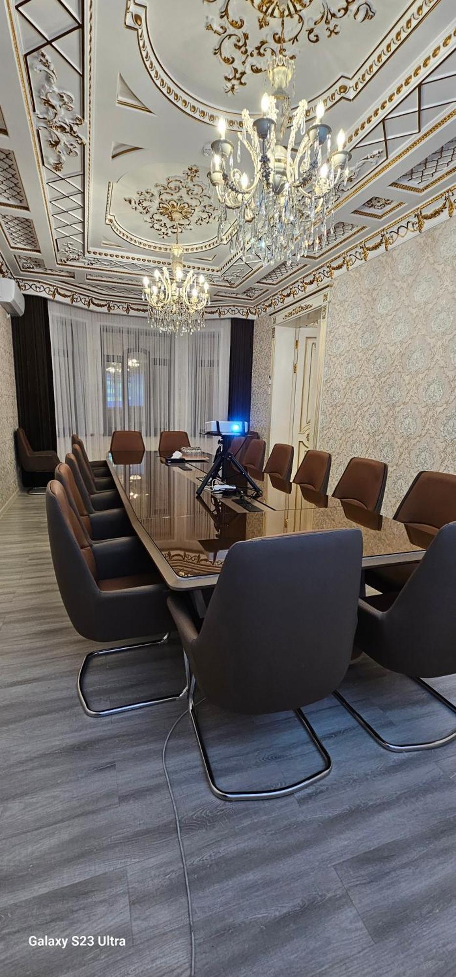Hotel Sharq Душанбе Екстериор снимка